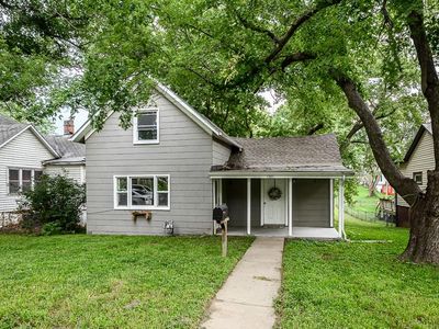 1207 S 2nd St