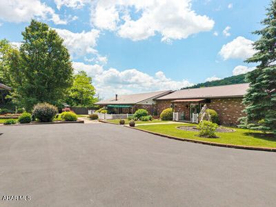 1312 Mill Run Rd