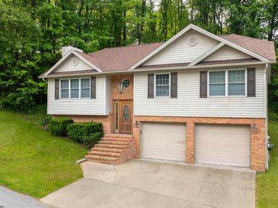 Property at 2061 Pinecrest Dr, Morgantown, WV