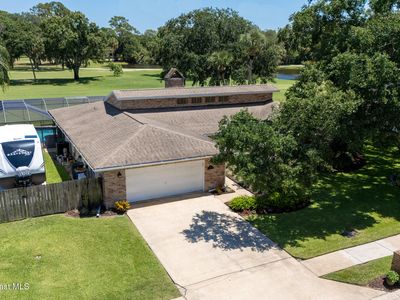 1088 Fairlawn Dr