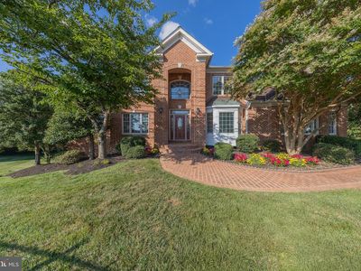12500 Falkirk Dr