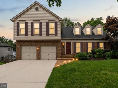 1119 Halesworth Dr