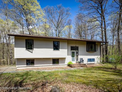 Property at 109 Hilltop Road, Rhinebeck, NY