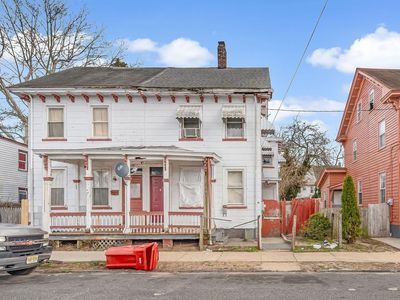 141 Bank St