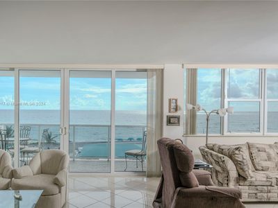 3140 S Ocean Dr APT 304
