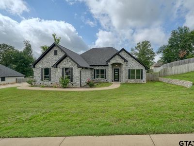 12121 Oak Grove Dr