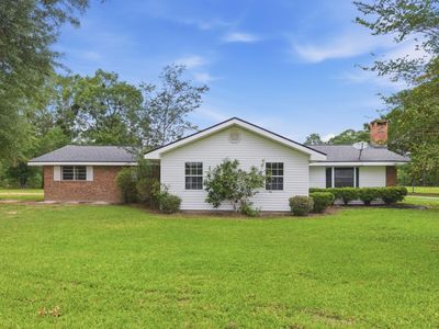 212 Andrew Mouhot Rd