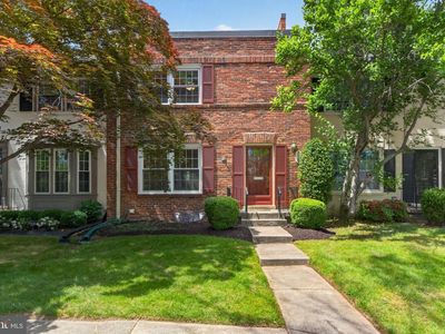 8426 Grenoble Ct