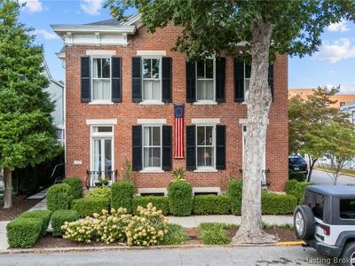 204 W Third Street
