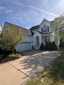 124 Champlain Blvd