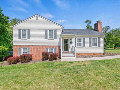 524 Elmwood Ave