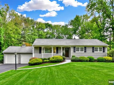 60 Dimmig Rd