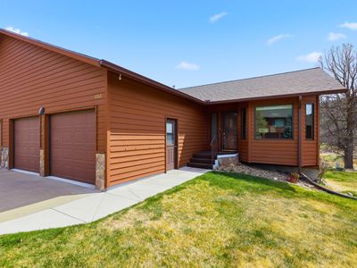 1055 Duffer Dr