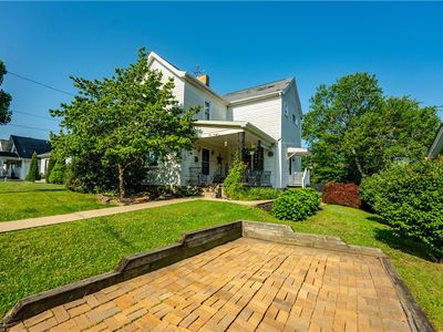 414 7th Ave