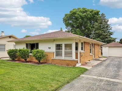 4050 North 81st STREET