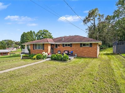 929 May Rd