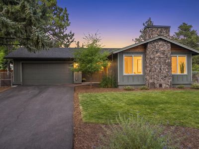 61573 Twin Lakes Loop