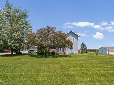 8779 W State Route 163