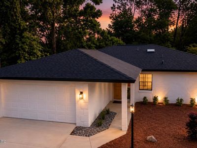 3 WESTROBIN Place