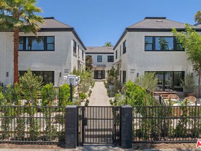 1404 1/2 S Wilton Pl