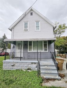 Property at 25 Alpine Pl, Cheektowaga, NY