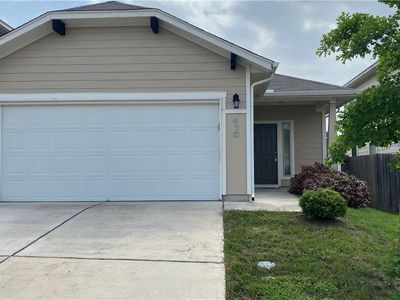 430 Twisted Oaks Ln