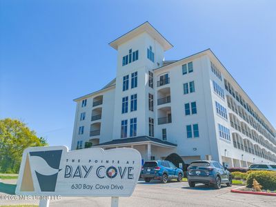 630 Bay Cove Dr #203