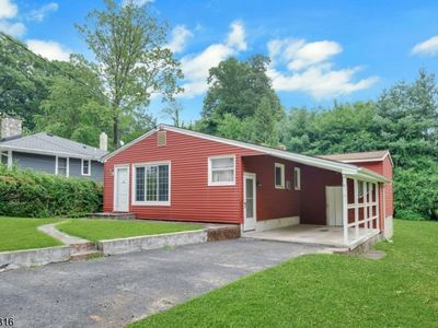 56 Seminole Ave