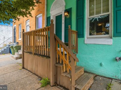 1216 W Pratt St