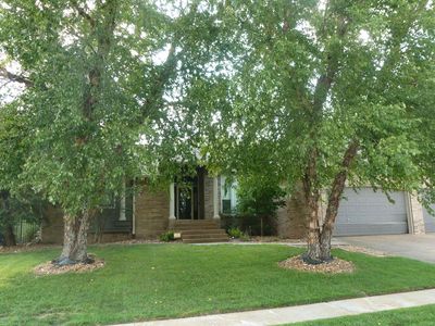 2717 N Lake Ridge St