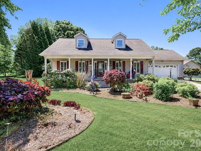 108 Garrison Dr