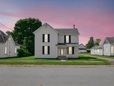 15 Maple St