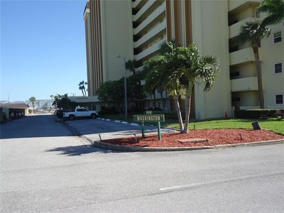4550 COVE CIRCLE #605