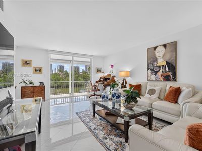 2930 Point East Dr APT E201
