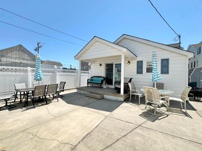 148 W Burk Ave #C