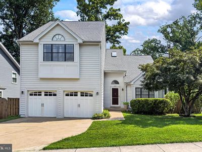 6127 Glen Oaks Ct
