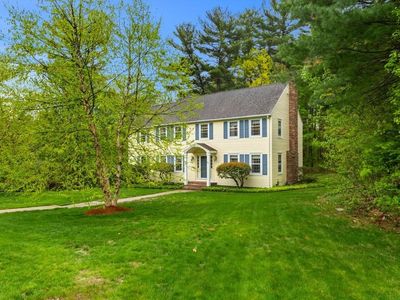 13 Laconia Cir