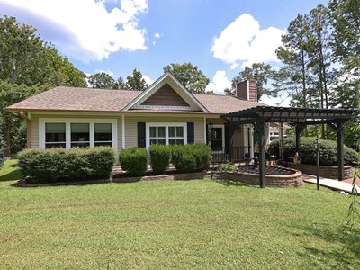 2710 Antioch Church Rd