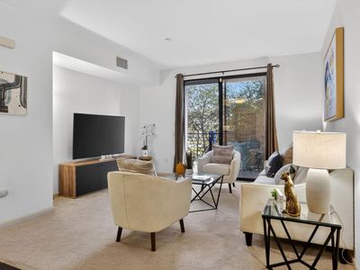 10745 N De Anza Blvd Unit 215