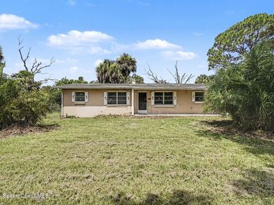 1406 Tropicana Rd NE