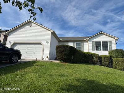 4512 Castleman Ln