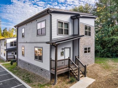 576 Dollywood Ln Unit 9