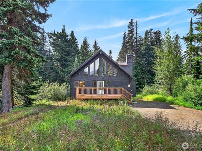 1051 Yellowstone