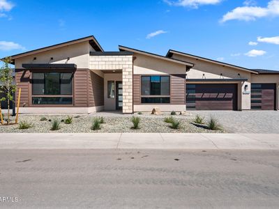 5684 E BLACKBURN Court