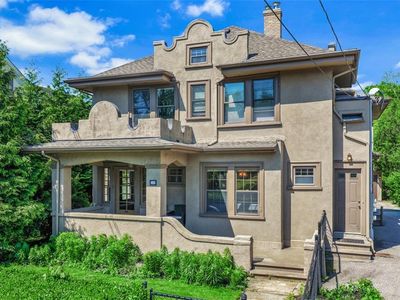 166 High St