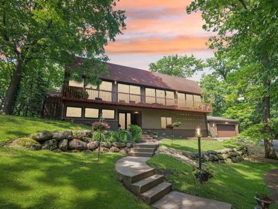 6221 Trail Ridge Court