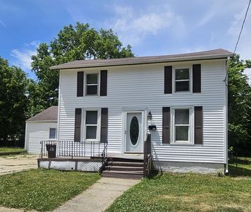 218 Oakwood Ave