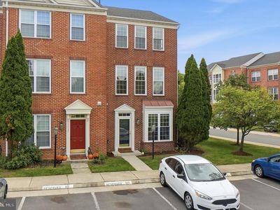 13135 Park Crescent Cir
