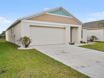 1452 Axel Cir