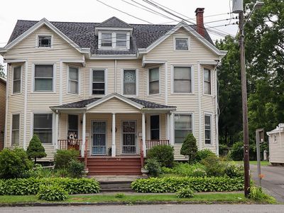 37 Clinton Ave
